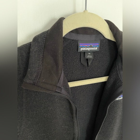 Patagonia Women’s XS Better Sweater Vest in Black - Picture 3 of 12